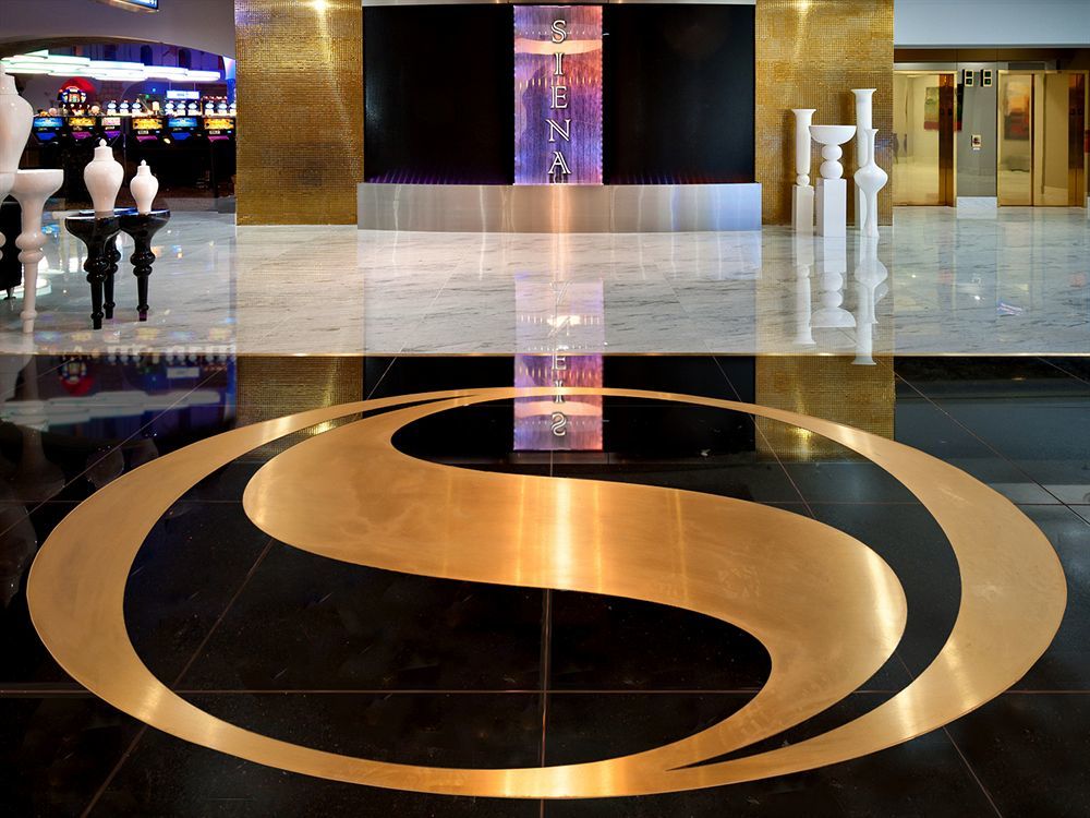 Renaissance Downtown & 4* Reno
